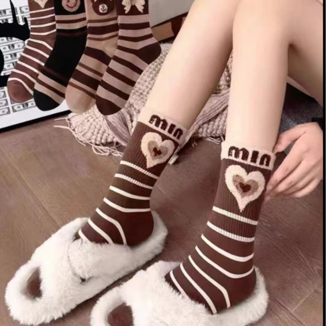 【到手7双】袜子女秋冬款长筒加厚网红爆款高腰甜美可爱字母袜保暖