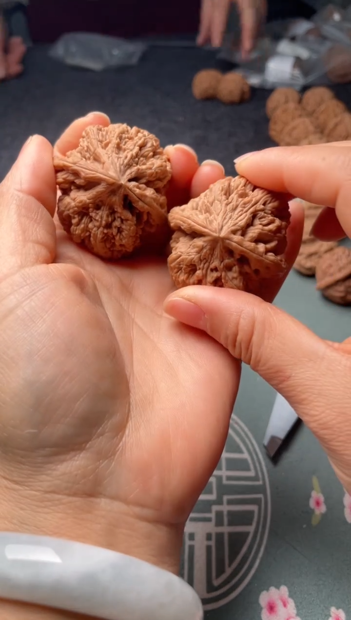 把件文玩核桃w268  粗筋 43尺