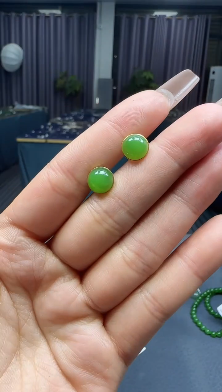 【闪购商品】和田玉耳饰18K金镶嵌1