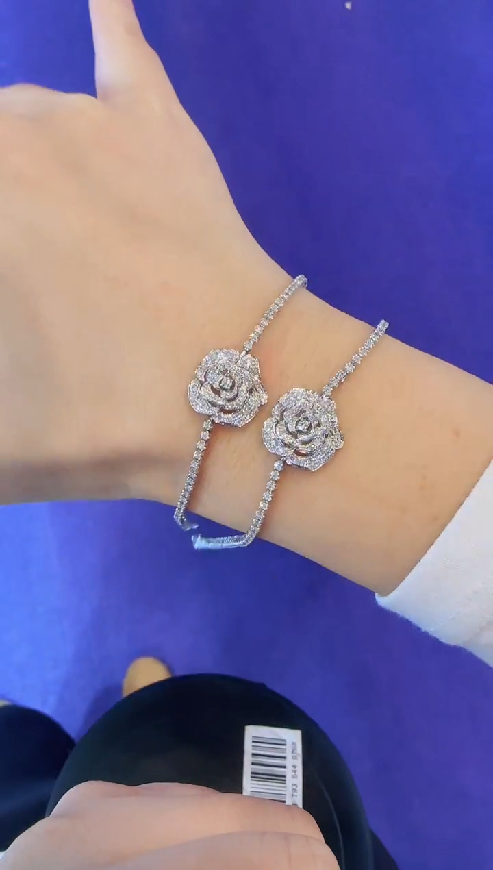 【闪购商品】钻石手链18K金镶嵌严选-山茶花手链