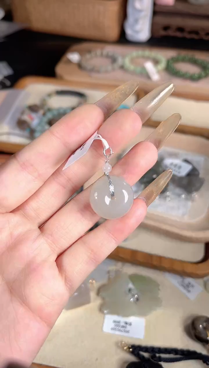 吊坠(不含链)银S925镶嵌和田玉多样性发其一孤品默认微瑕