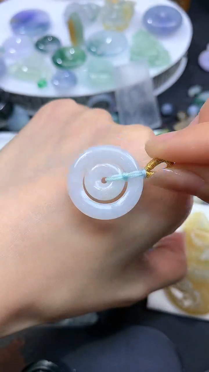 【闪购商品】翡翠颈饰未镶嵌翡翠