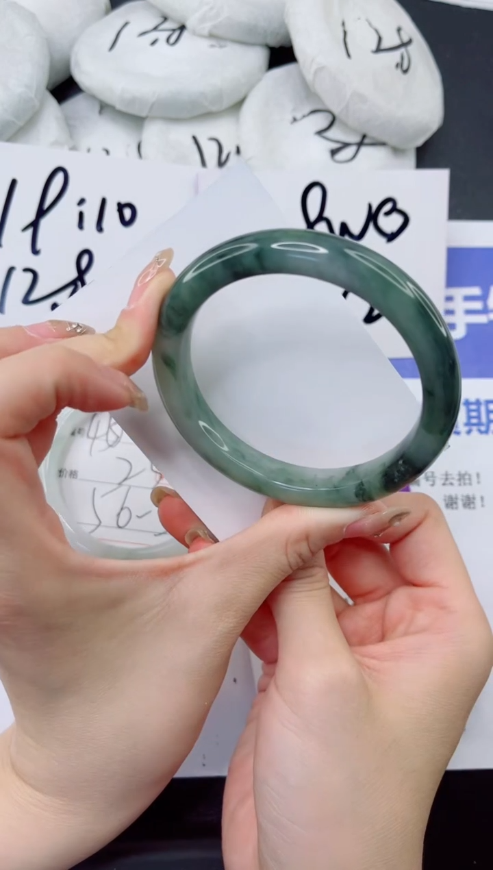 石英质玉手镯未镶嵌461-58