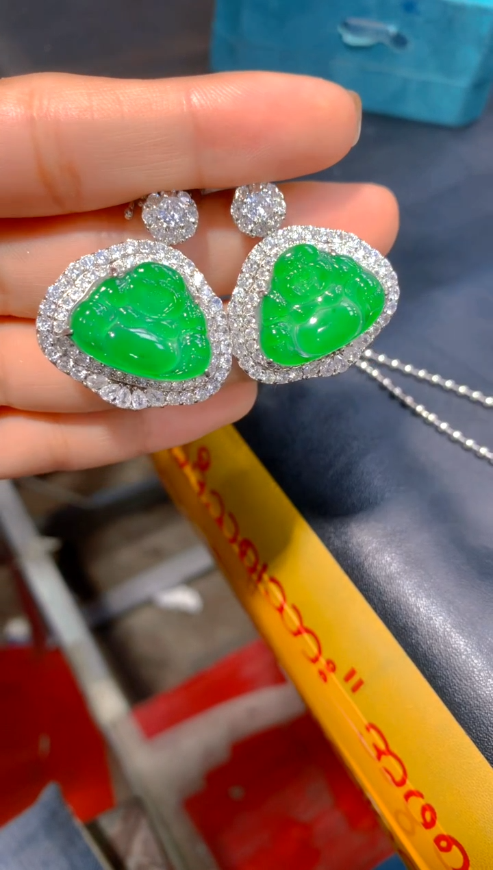 【闪购商品】定制翡翠未镶嵌20多样性发货（发其一）