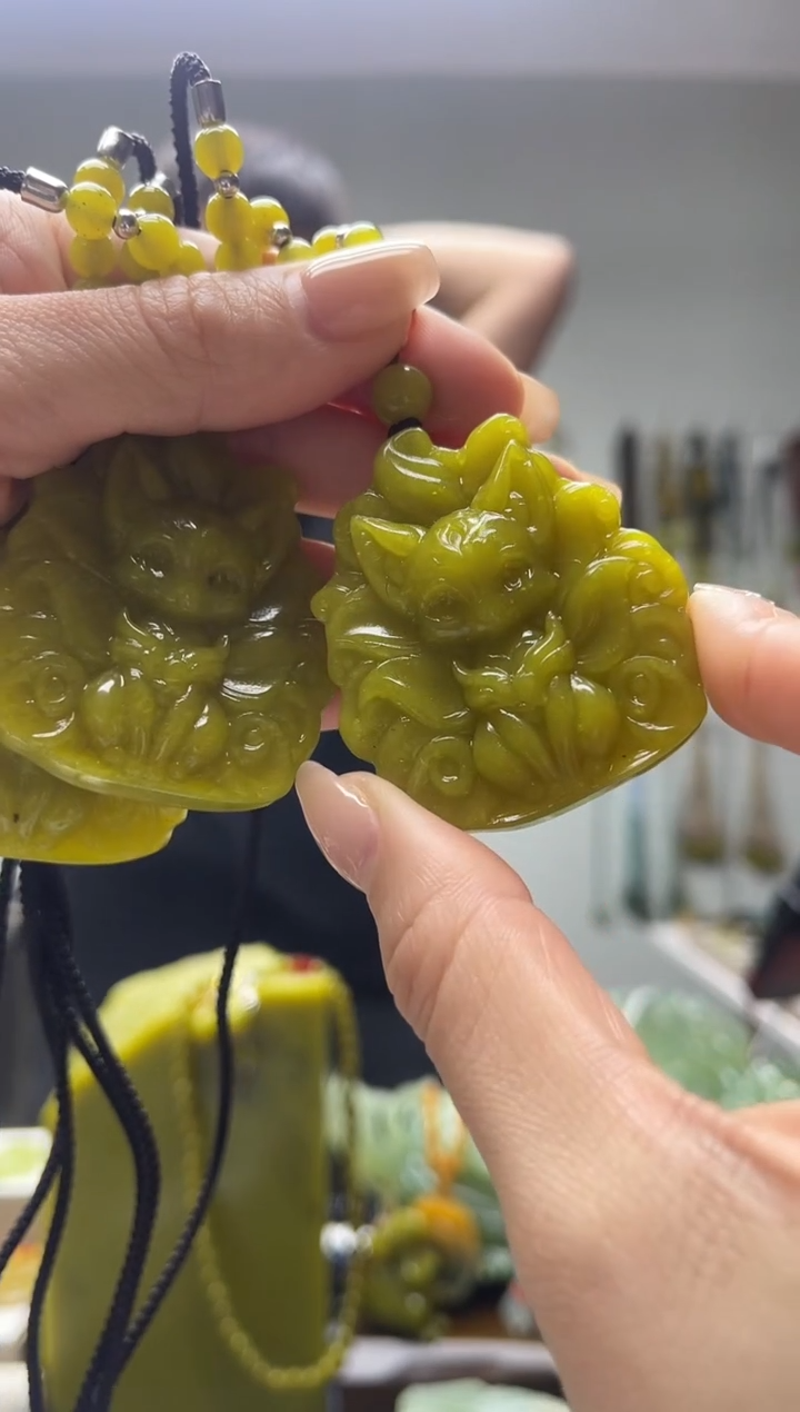 未镶嵌岫玉颈饰多样性发货 拍一发一