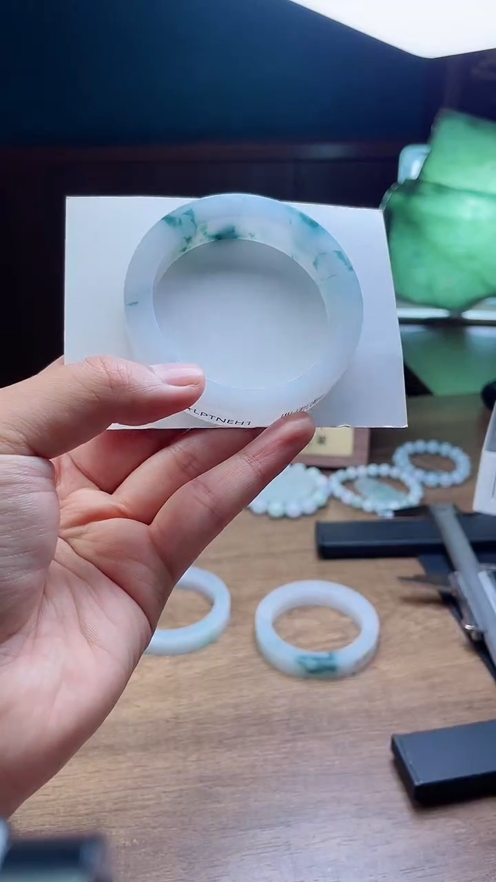 定制翡翠手镯未镶嵌用****8定制