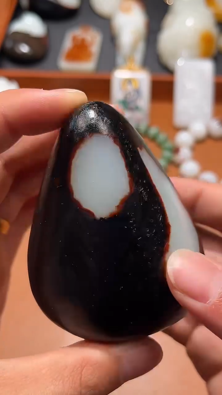 未镶嵌和田玉把件平****。和田玉