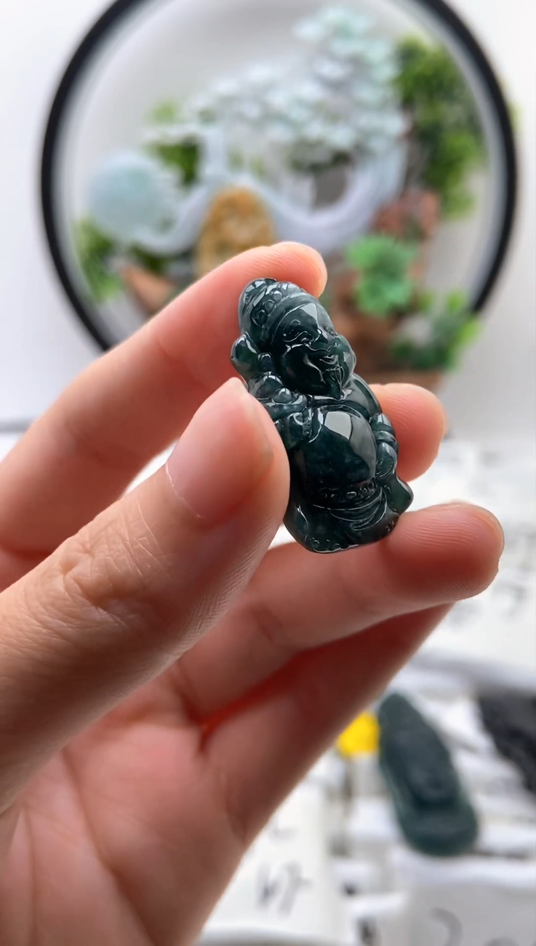 翡翠未镶嵌颈饰财神【品质一般能接受再拍】