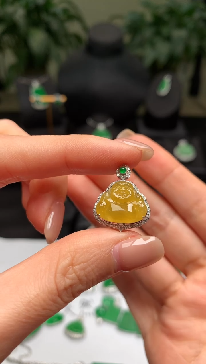 颈饰18K金镶嵌翡翠佛公