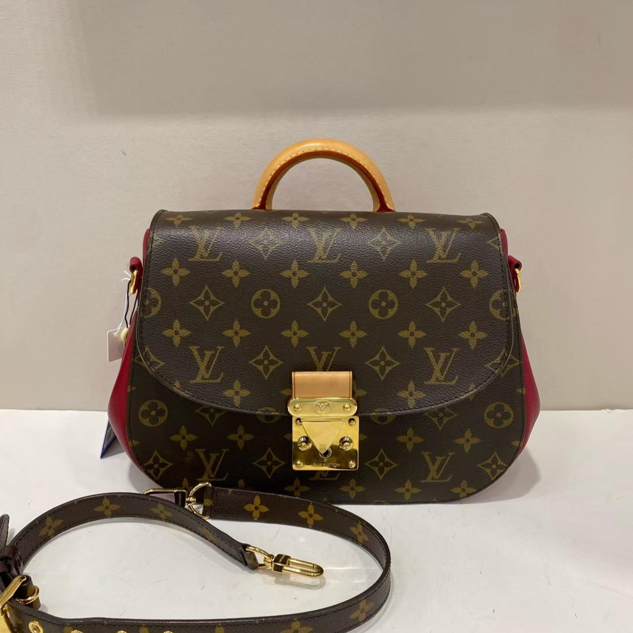 95新 LouisVuitton/路易威登 01-12专柜价17800