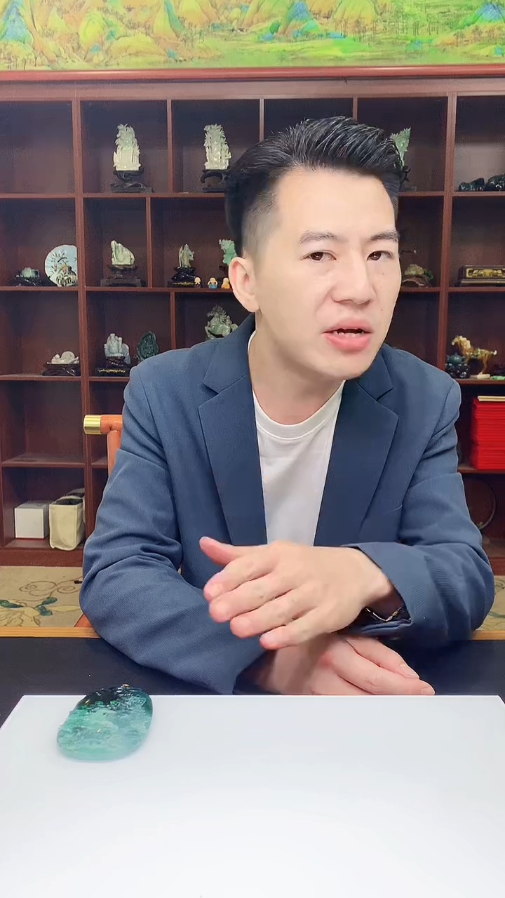 【闪购商品】定制翡翠未镶嵌1049hm-毛货挂件