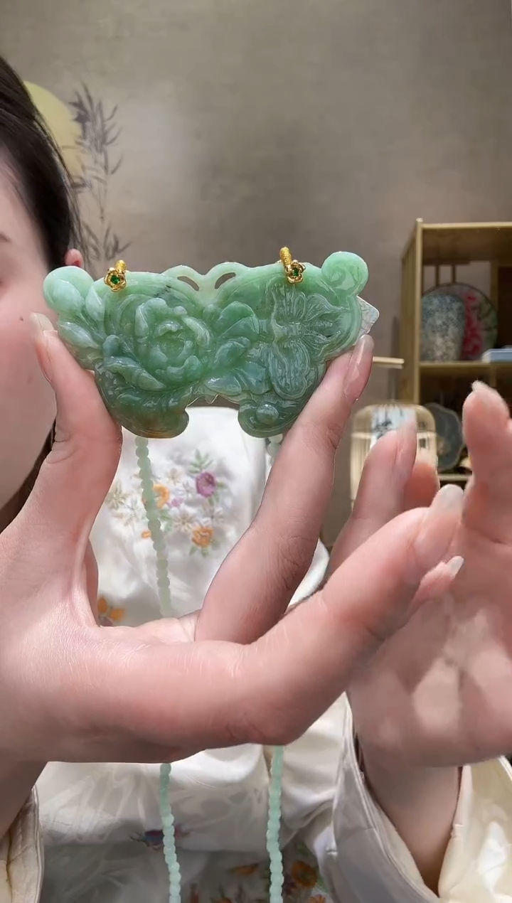 【闪购商品】翡翠颈饰未镶嵌吊坠