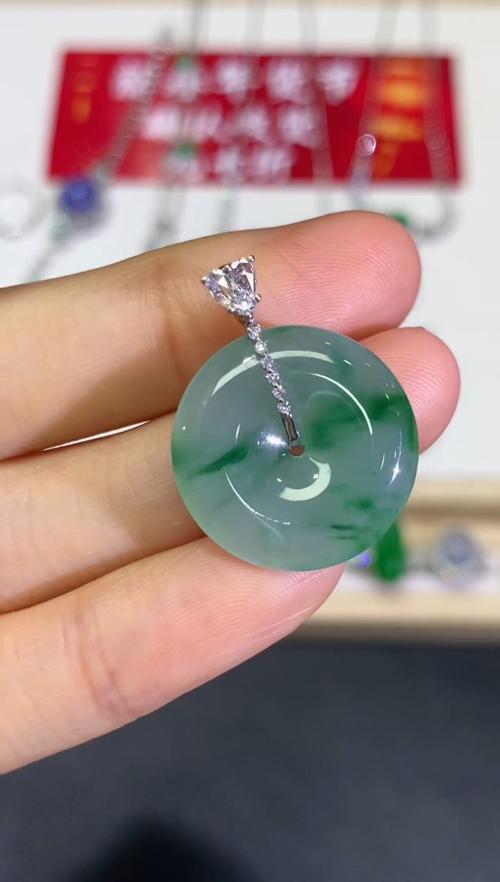 【闪购商品】翡翠颈饰18K金镶嵌团购48