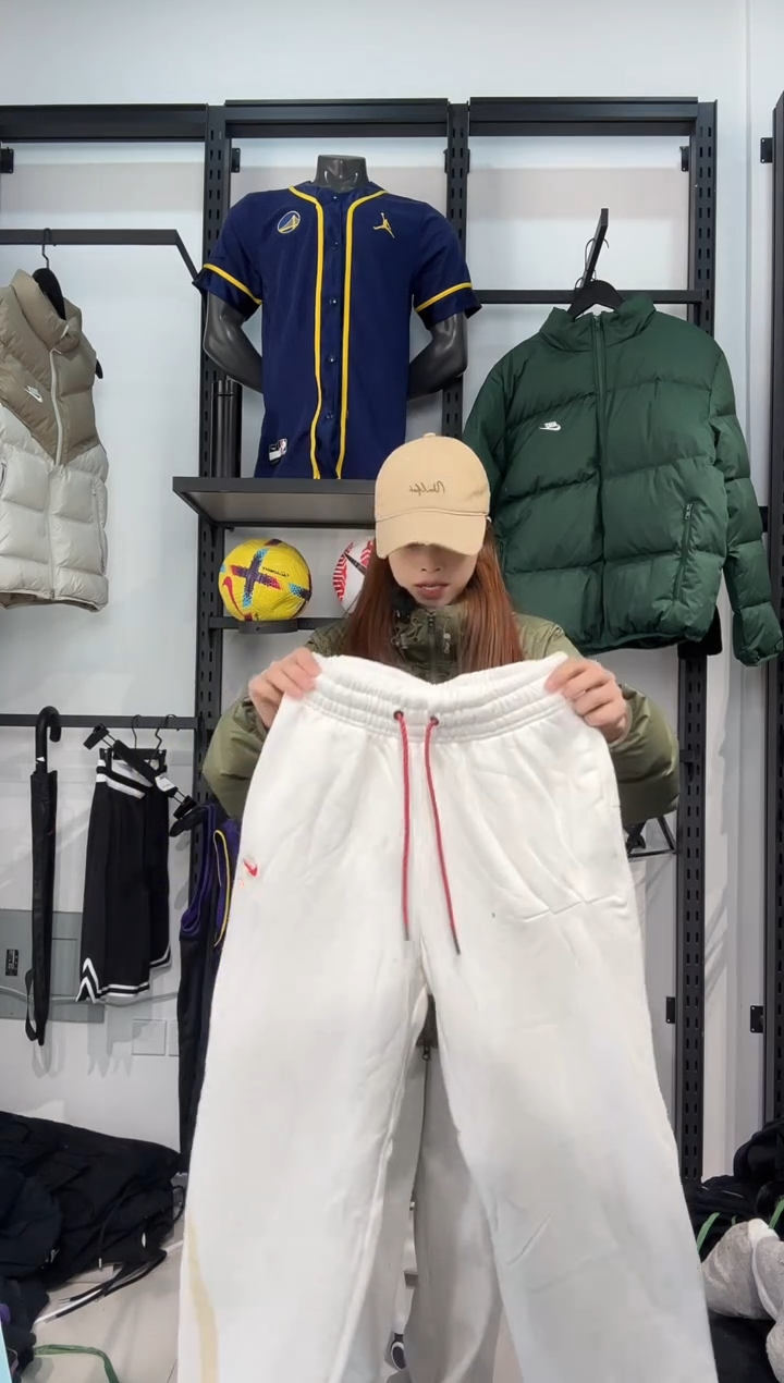 3488闪购编码 Nike/Jordan运动卫衣裤以直播间过款为准 尺码  s