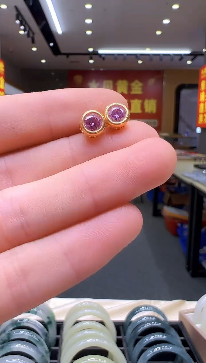 耳饰18K金镶嵌合成碳硅石（莫桑石）【松老板】0616065