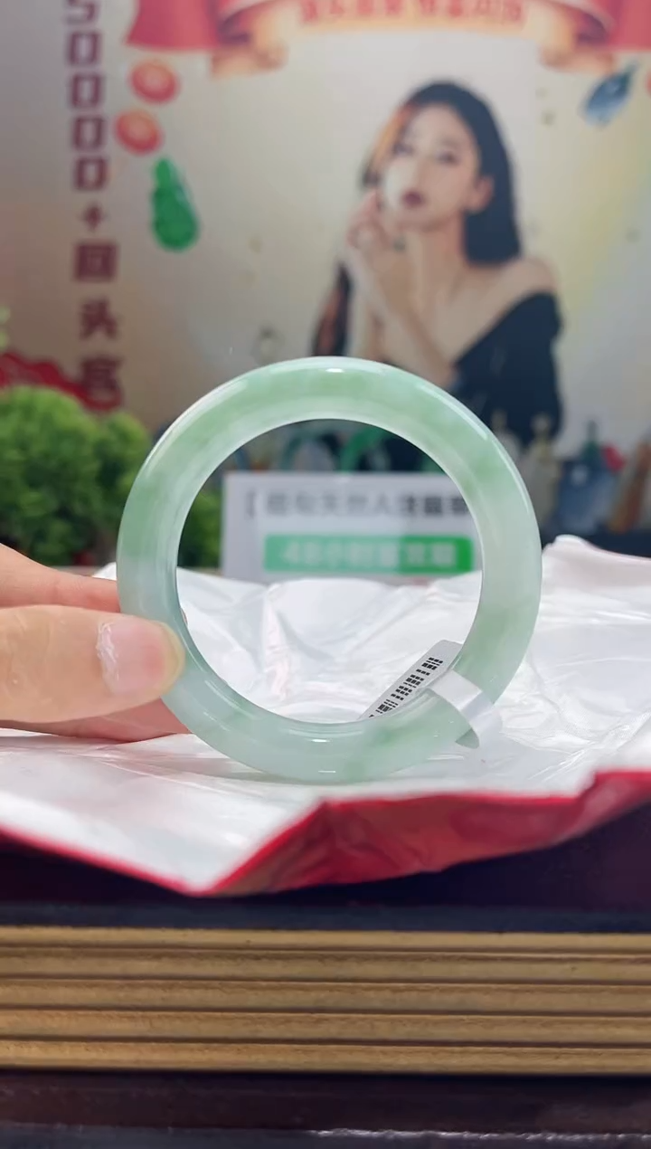 【闪购商品】翡翠手镯未镶嵌手镯6