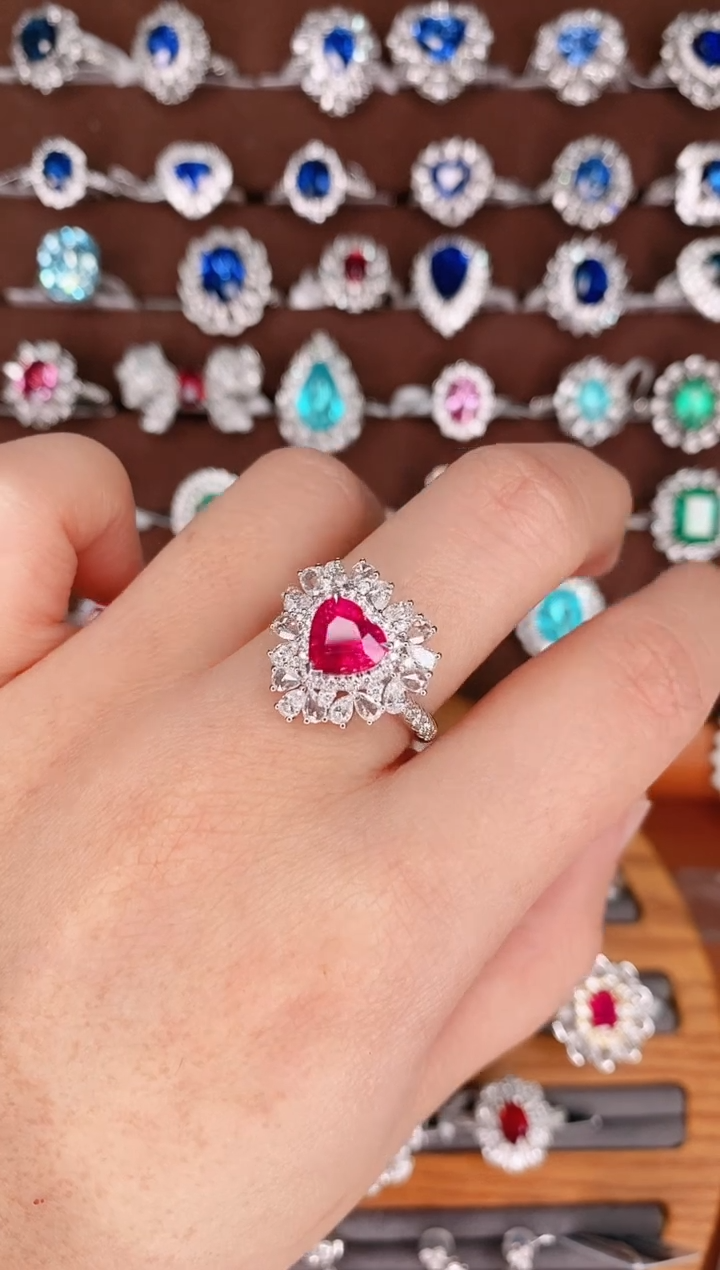 【闪购商品】红宝石18K金戒指18K金镶嵌·