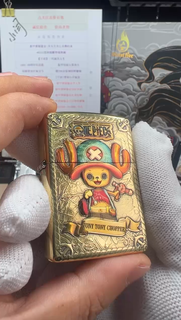 铜盔甲浮雕彩绘乔巴