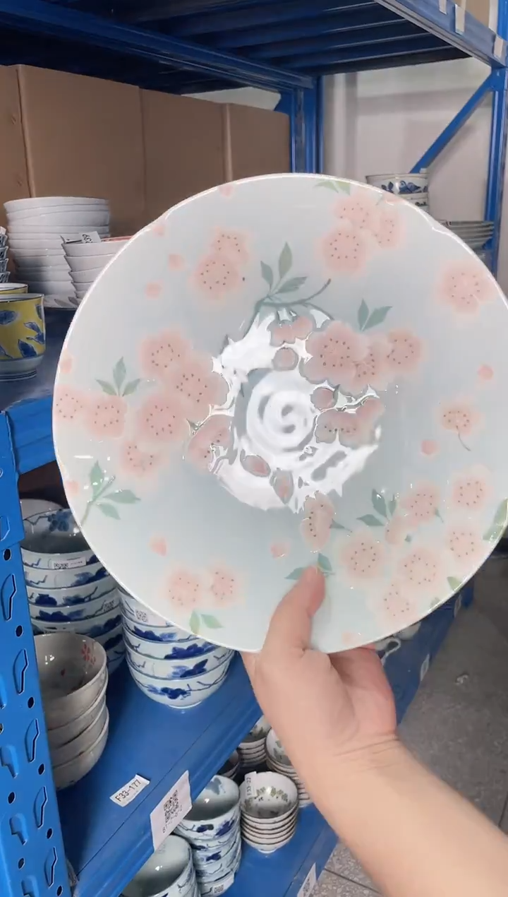 陶瓷漫舞樱花9.6英寸粉蓝深盘 微瑕