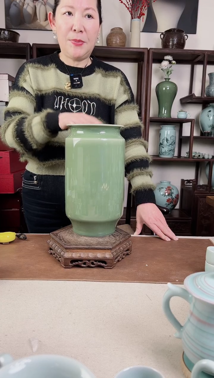 【闪购商品】杯纯手工 豆青釉 折扣瓶