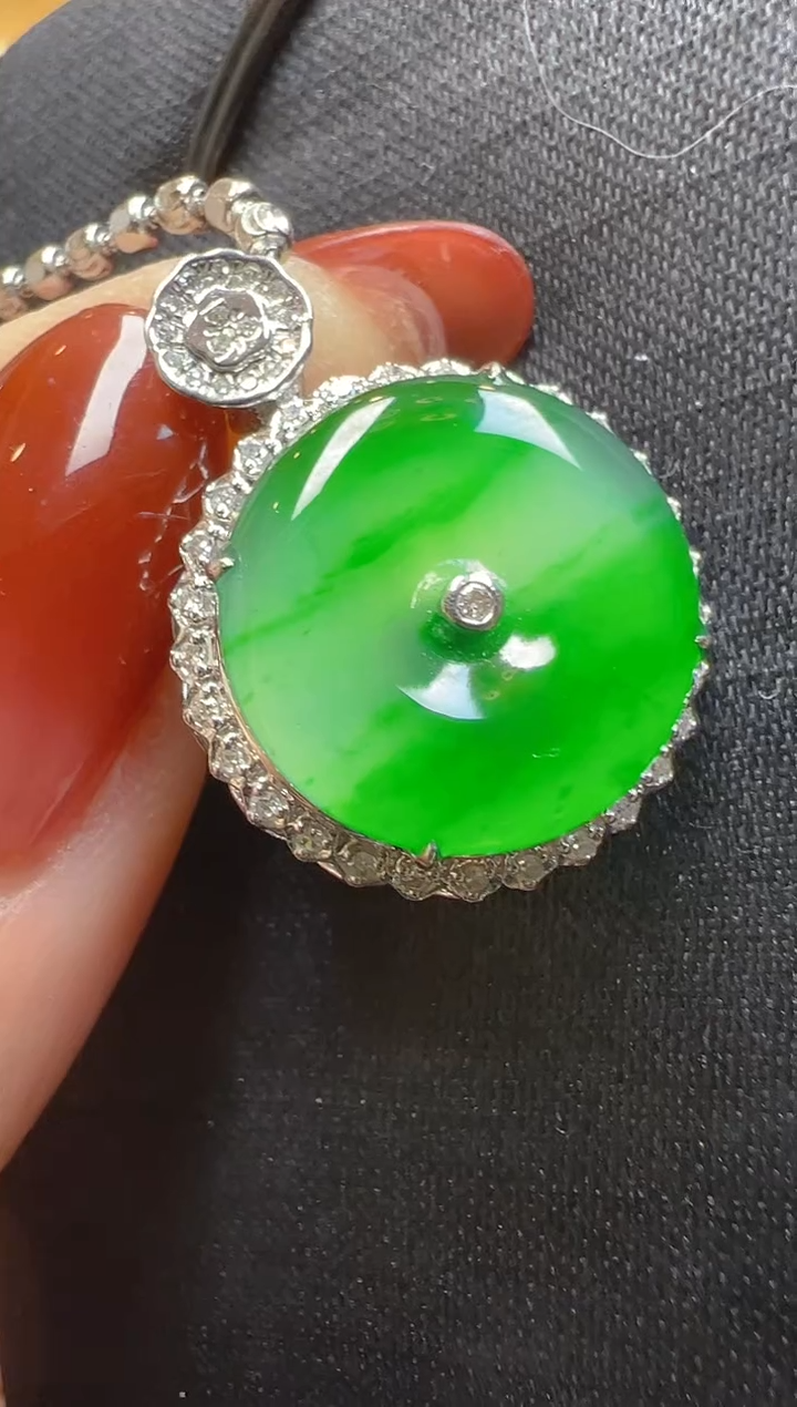 【闪购商品】翡翠吊坠(不含链)18K金镶嵌多样性团购发一件