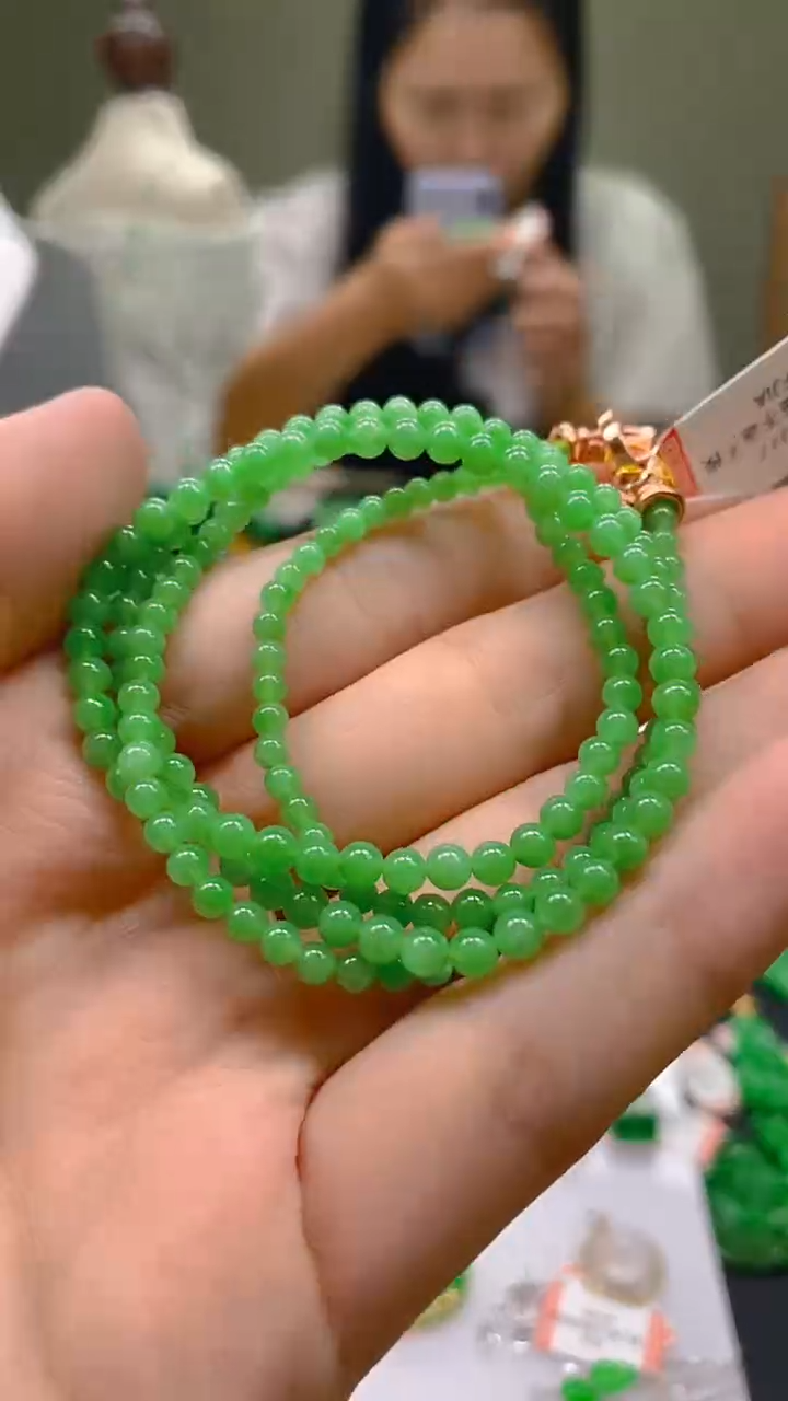 翡翠未镶嵌颈饰24小时鉴赏期 超时不退不换