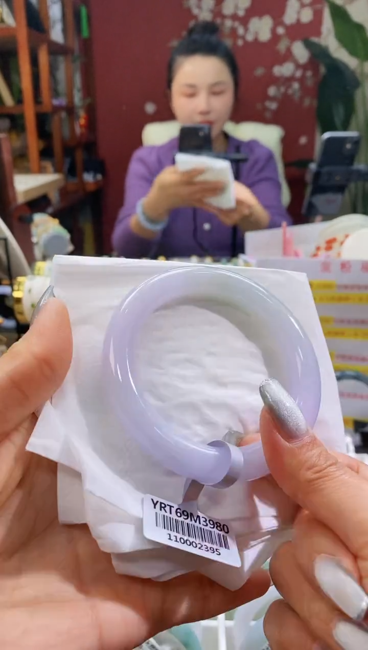 【闪购商品】翡翠手镯未镶嵌143圈口