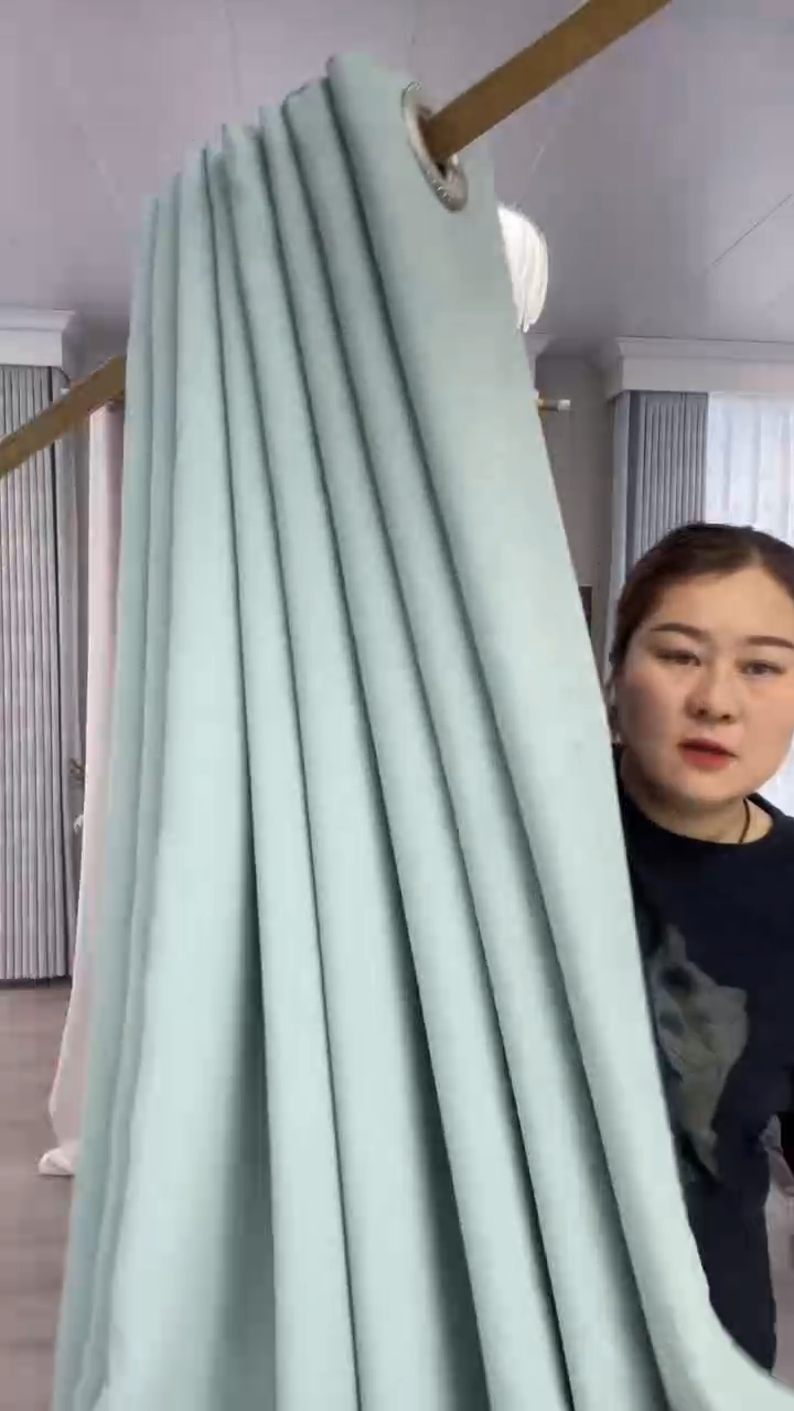 布闪电购商品56微瑕 5.4对开2.7（晚）