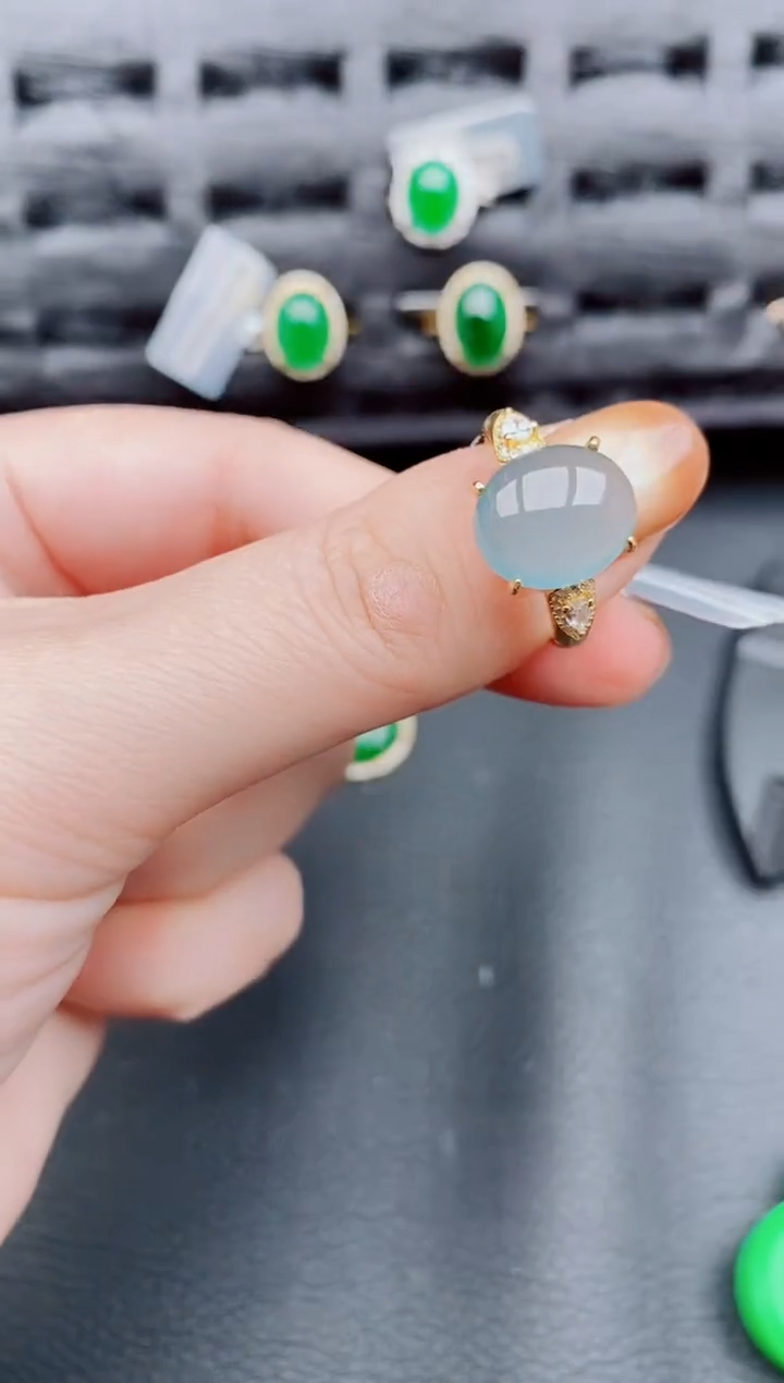 【闪购商品】翡翠戒指银S925镶嵌天然a货翡翠691