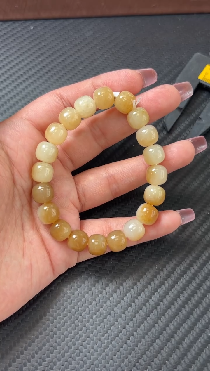 未镶嵌手串和田玉且末微色差远矿卡9*10