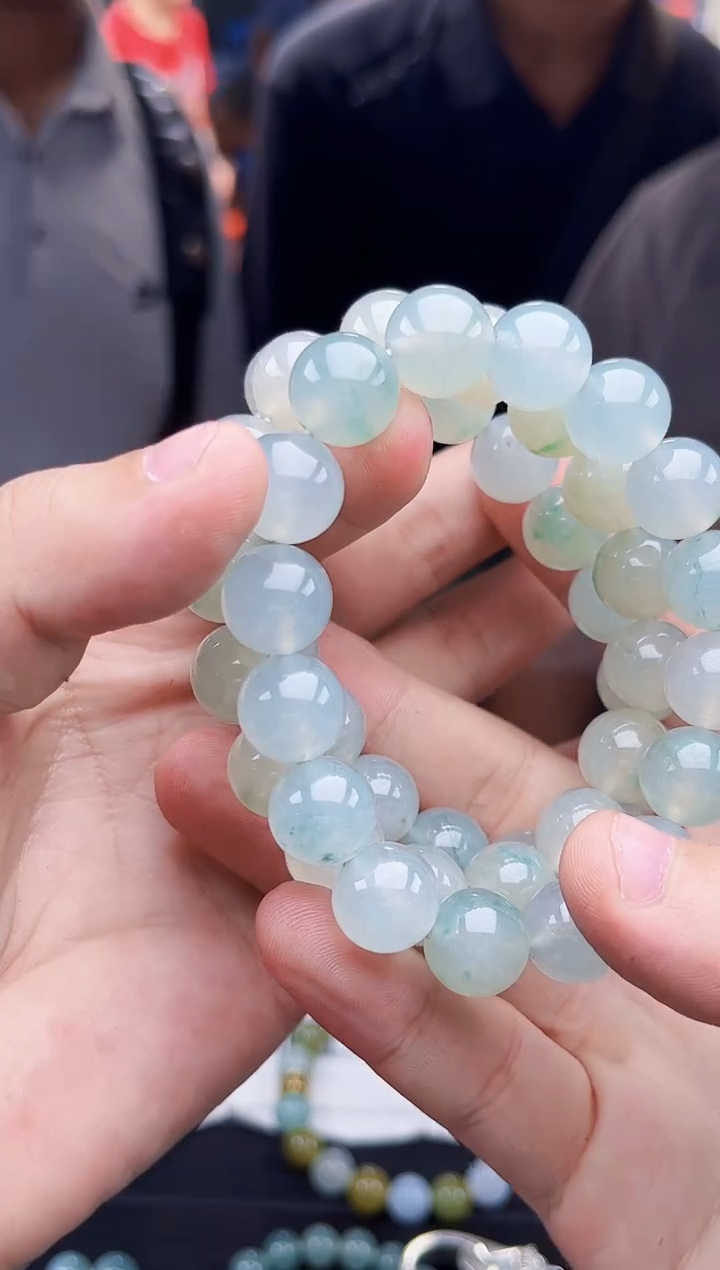 定制翡翠未镶嵌毛货需精细抛光拍一发一