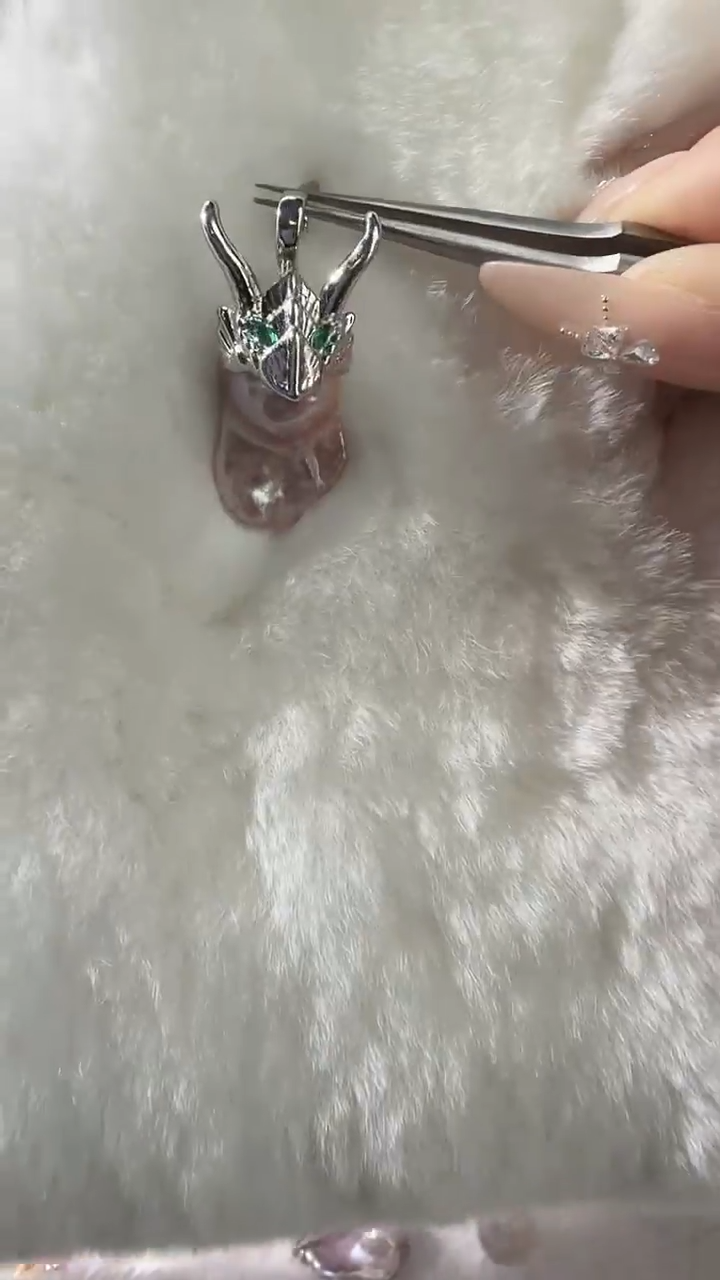 未镶嵌吊坠【不含链】淡水珍珠399多样性发货 发其一