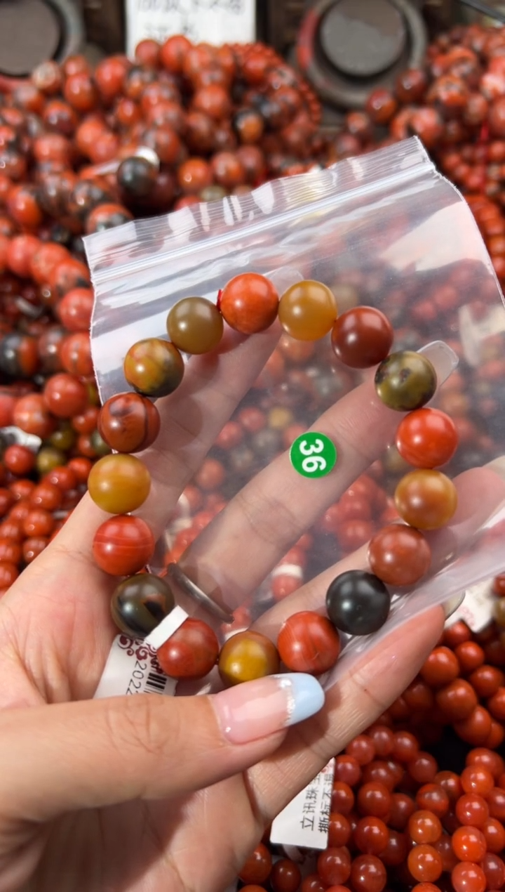 未镶嵌手串南红玛瑙12+