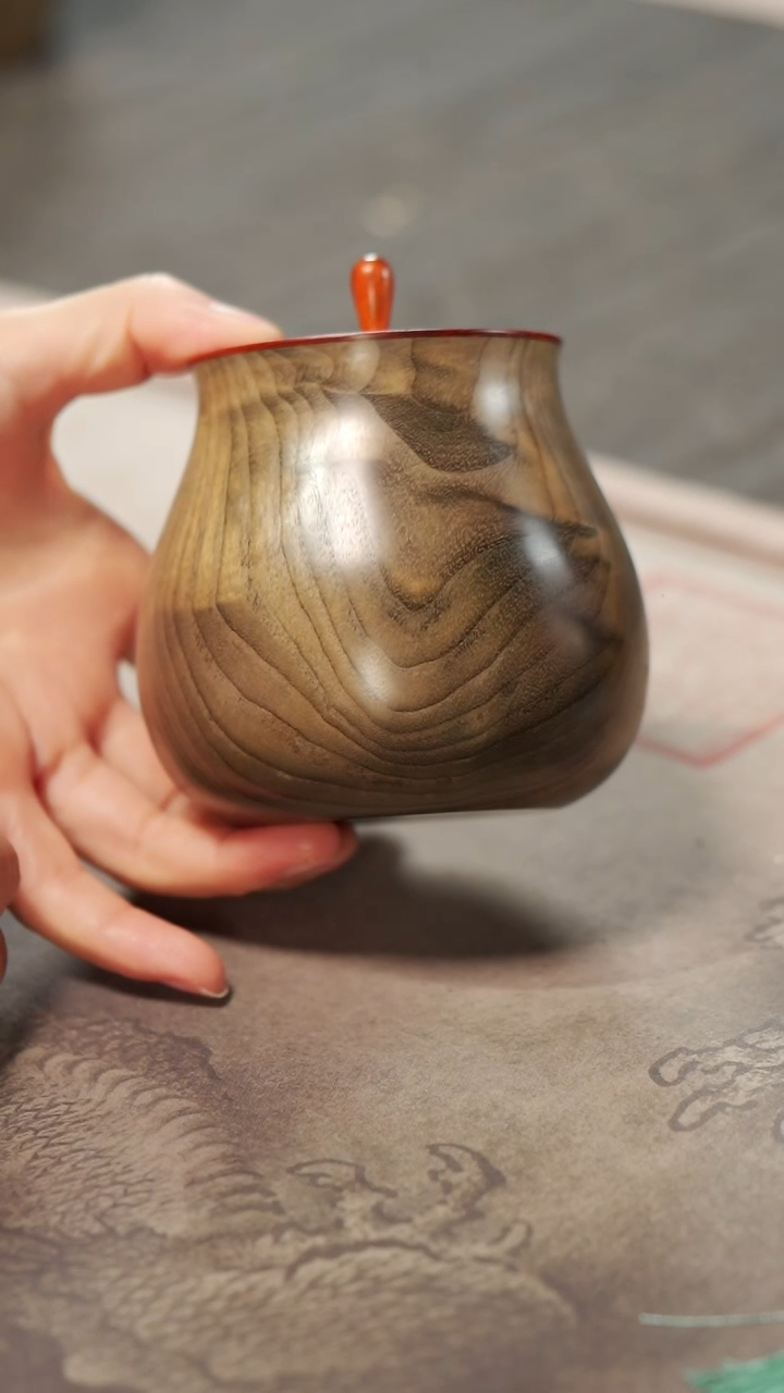 【闪购商品】金丝楠木雕575云彩纹茶仓茶叶罐