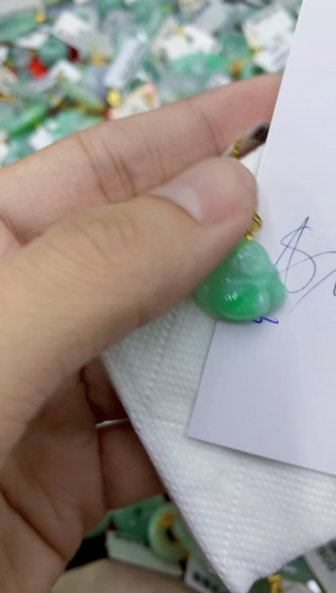 翡翠未镶嵌颈饰11111111111