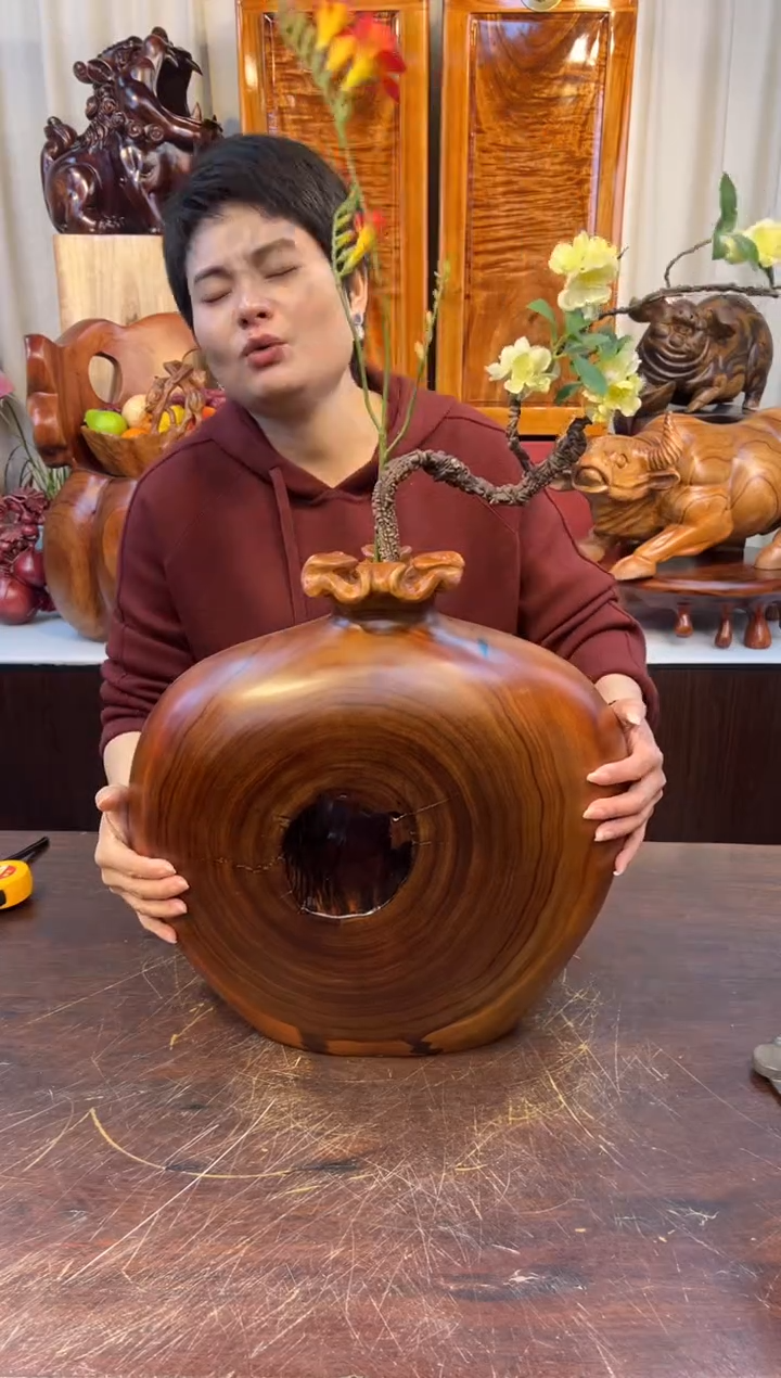 【闪购商品】香樟木实木创意花器