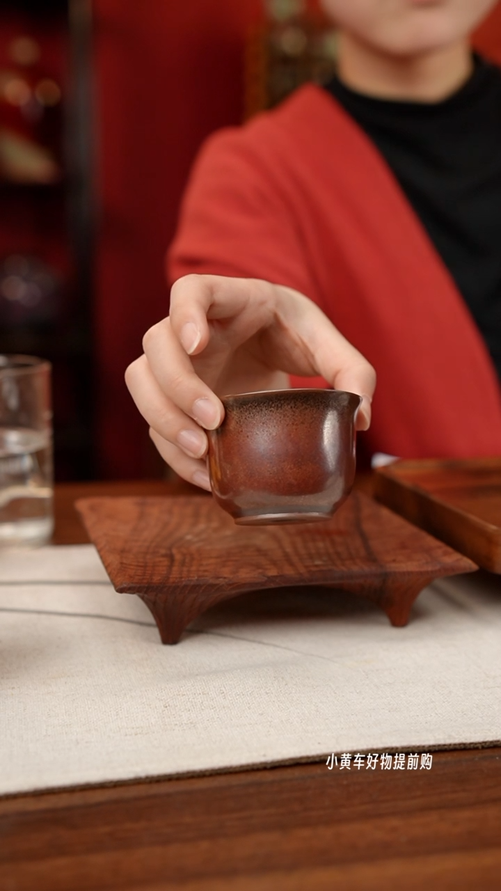 【闪购商品】摆件小师妹-钧瓷-信任