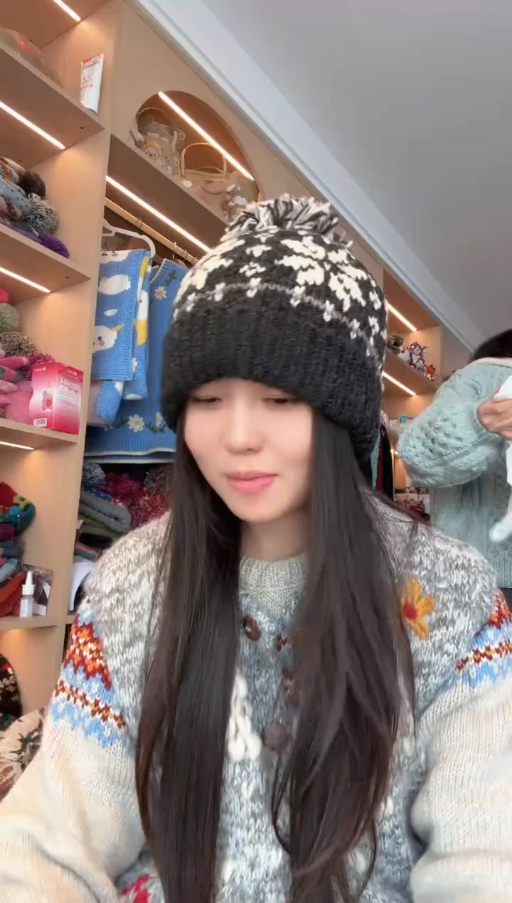 羊毛深灰单球帽 杰伦同款