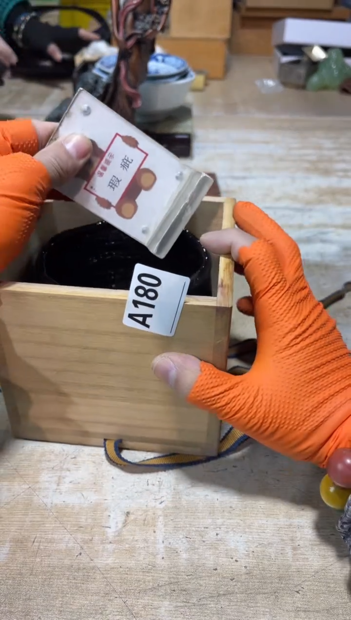 直播定闪专用来**了直播定闪专用链接