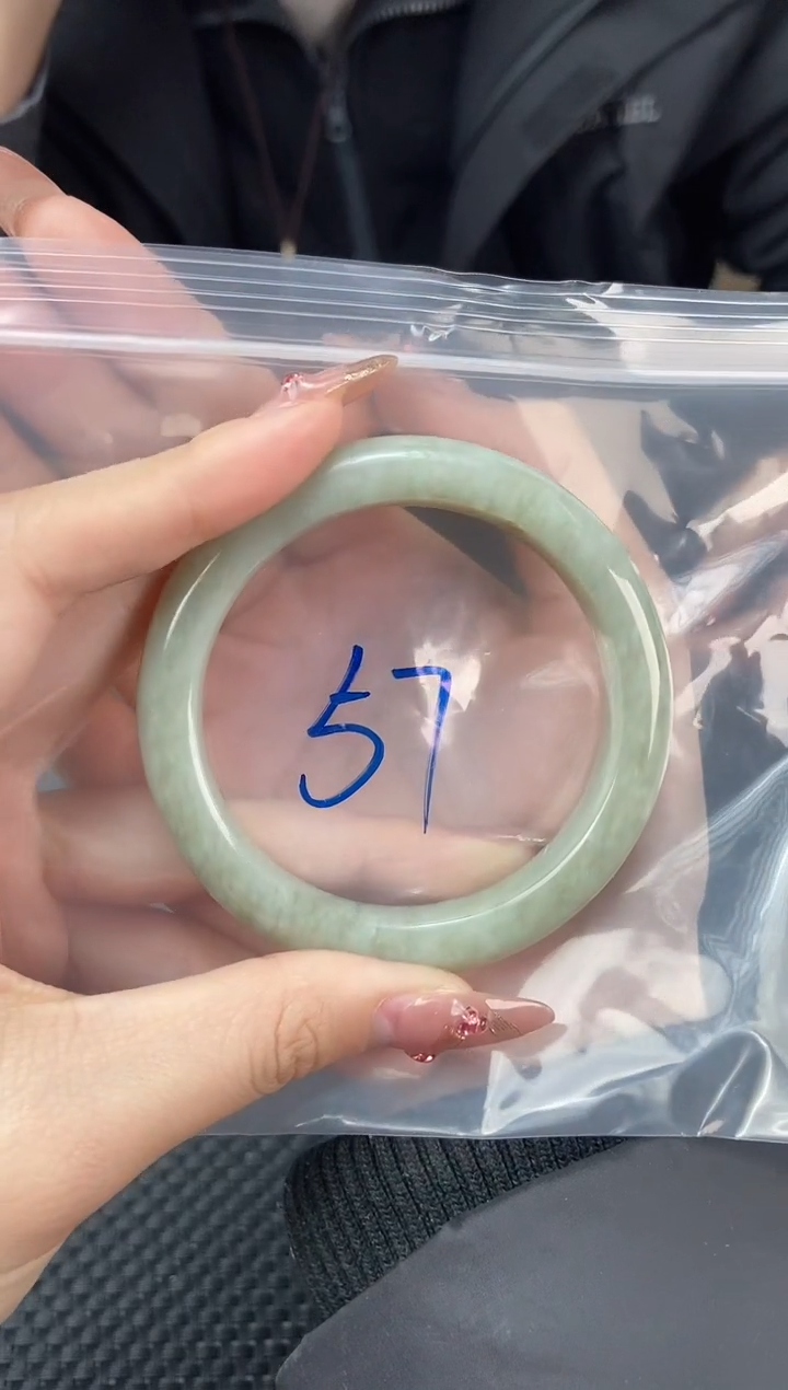 【闪购商品】和田玉手镯未镶嵌天然和田玉