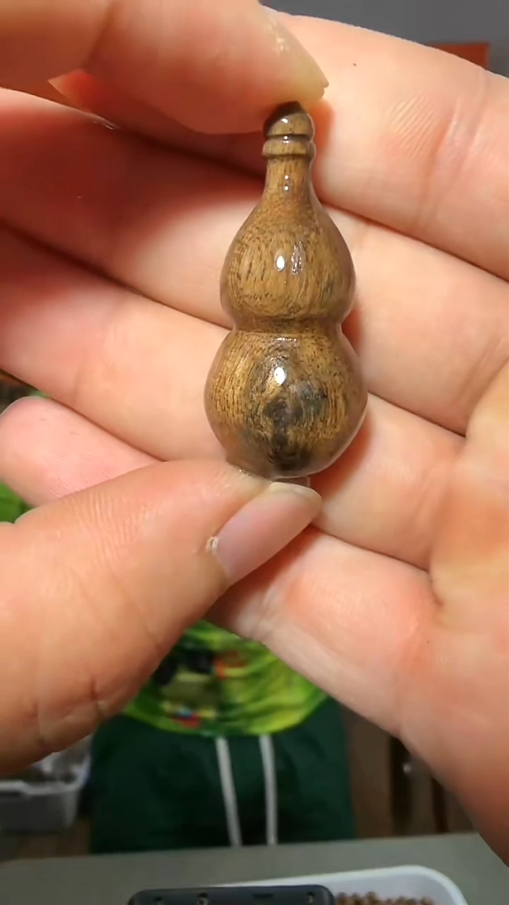 沉香吊坠1号沉水红土葫芦3.5g多样性发一
