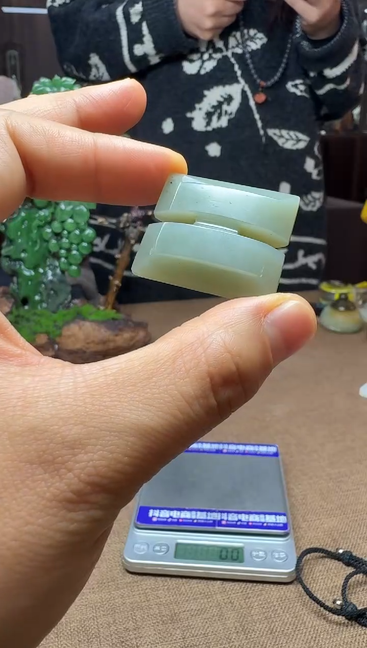 【闪购商品】和田玉颈饰未镶嵌1