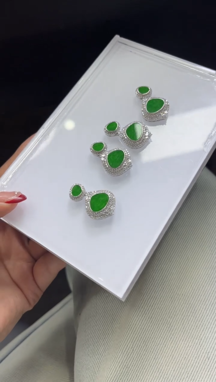 【闪购商品】翡翠颈饰银S925镶嵌A353多样性发一件/配绳子