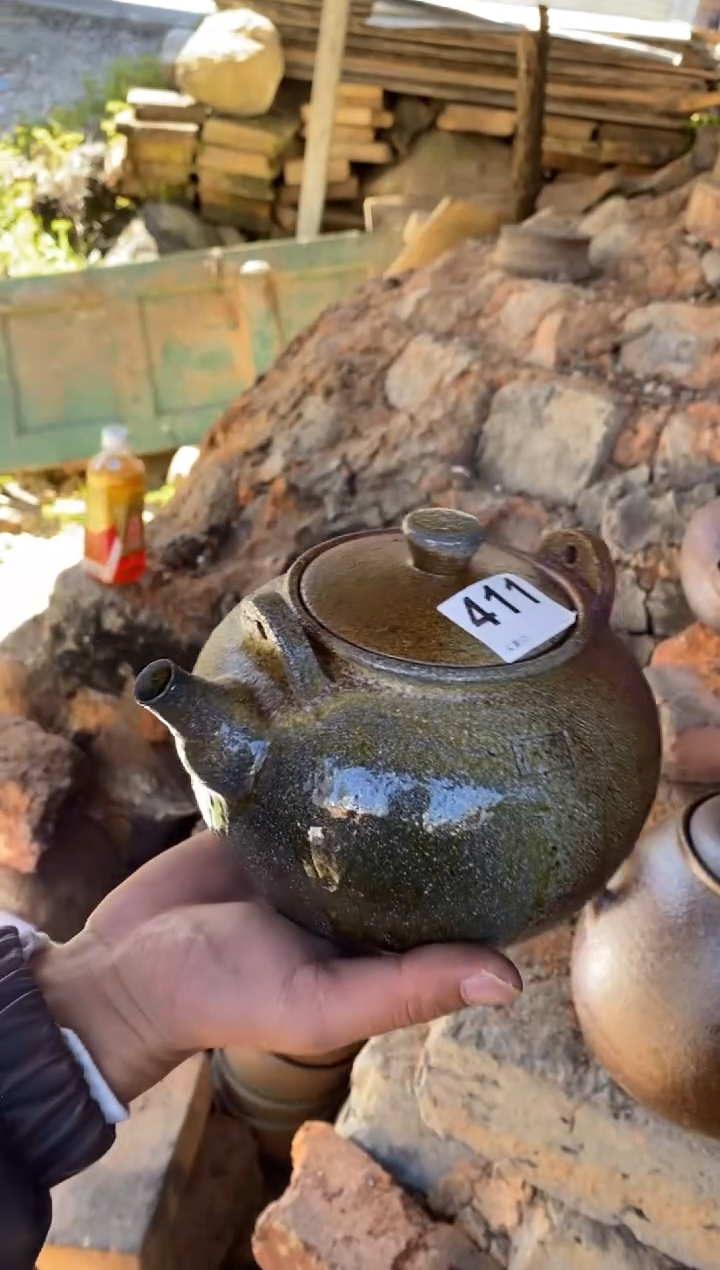 陶土1.2升玉化卡盖提梁壶 411