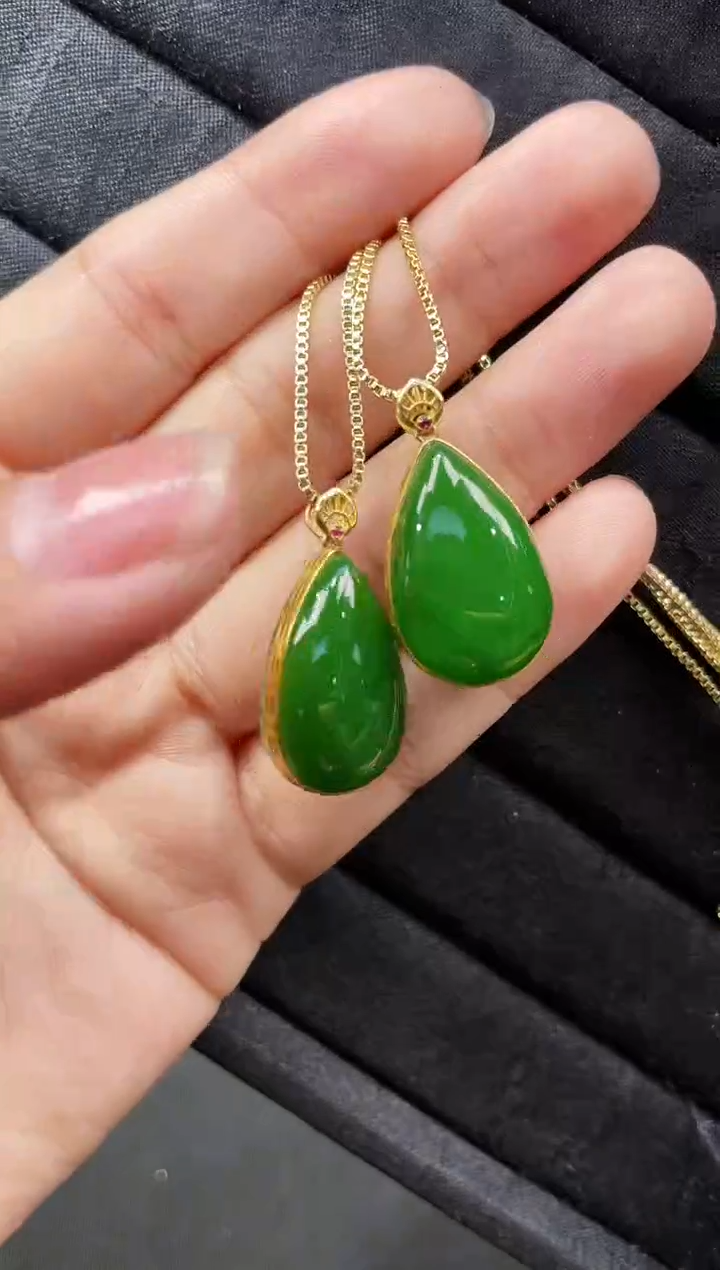 【闪购商品】和田玉吊坠18K金镶嵌30MM 多样性发一