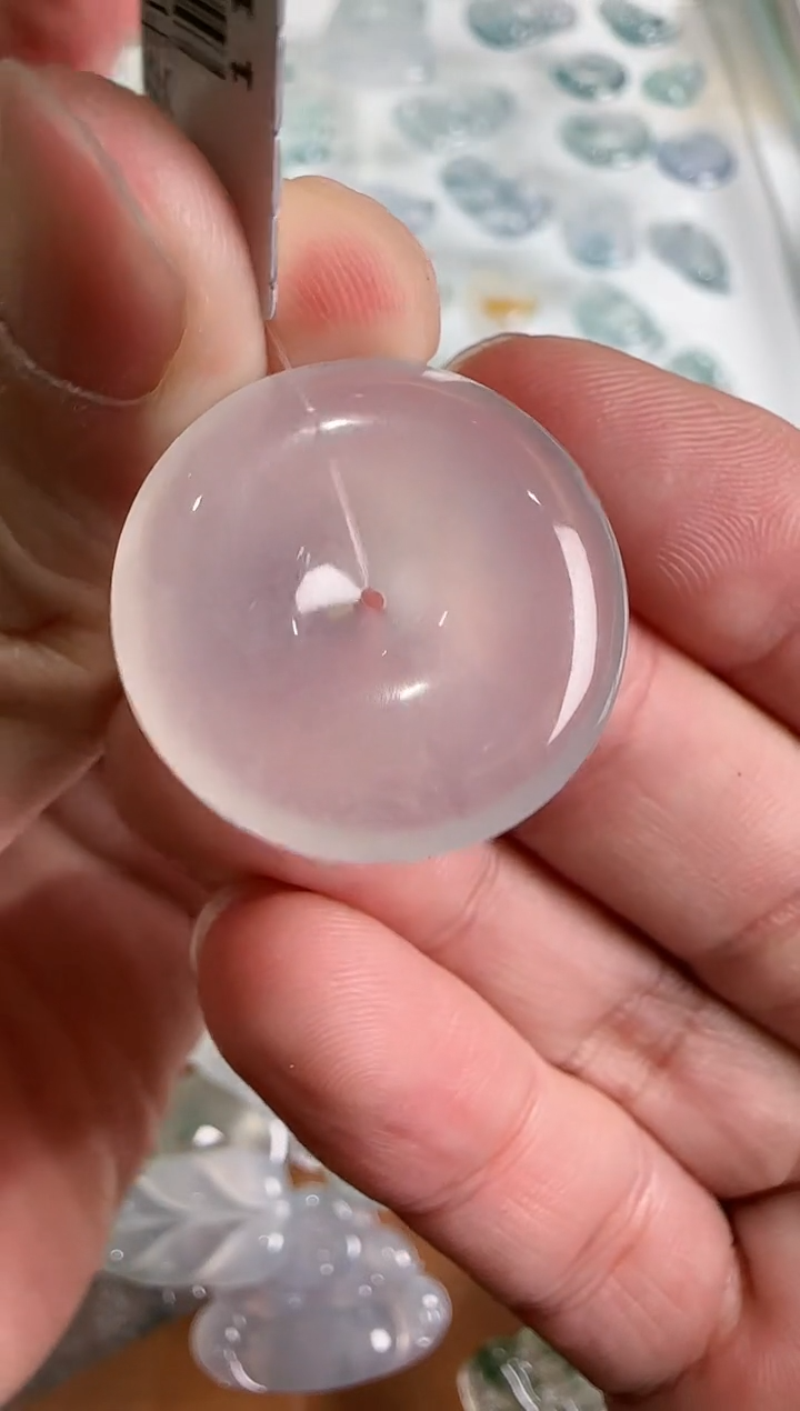 【闪购商品】翡翠吊坠(不含链)未镶嵌··