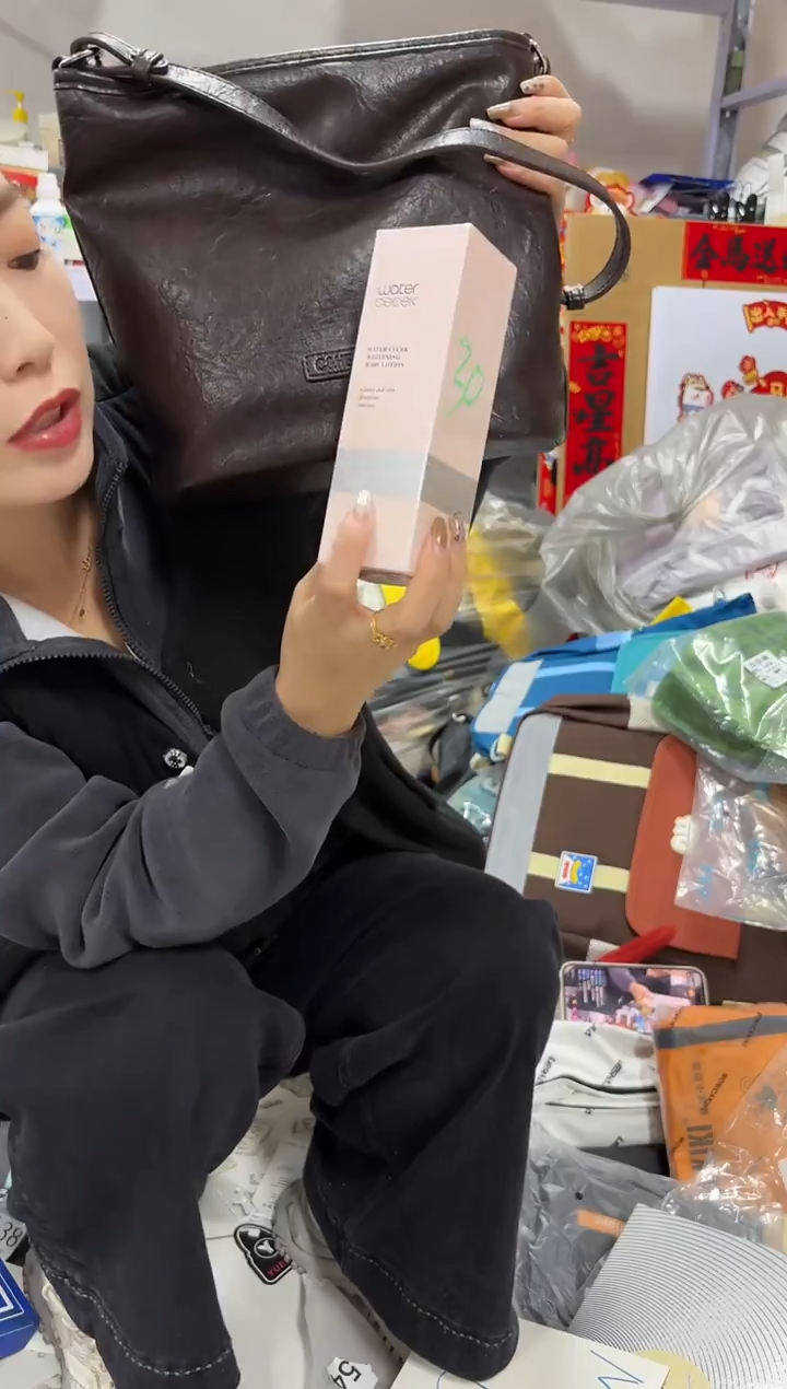 PU上车啦 宝宝们抓紧时间去下方链接拍吧发一瓶身体乳