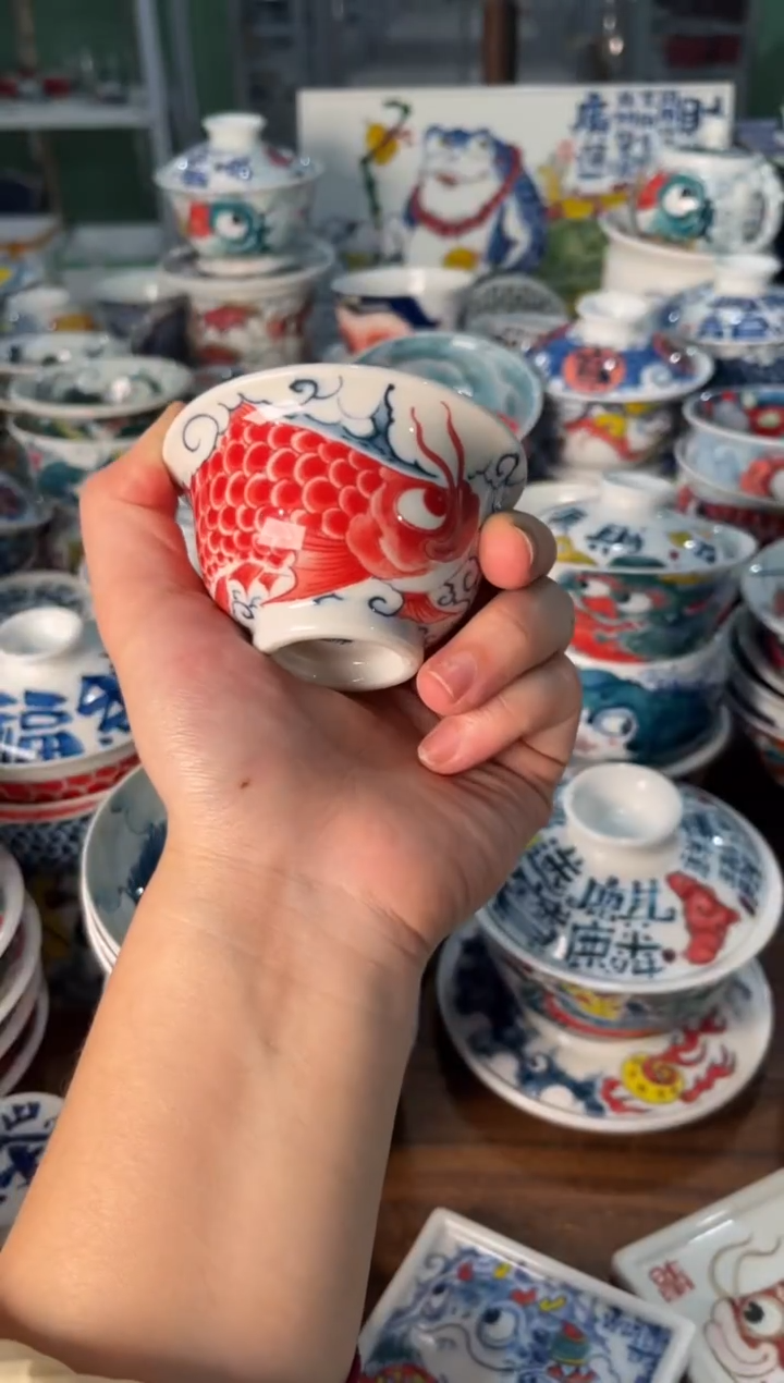 昨明红鱼压手杯（宠粉价格）