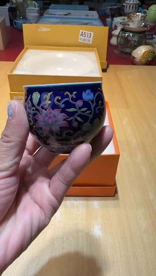 瓷片生活的本意是开心阿@@1