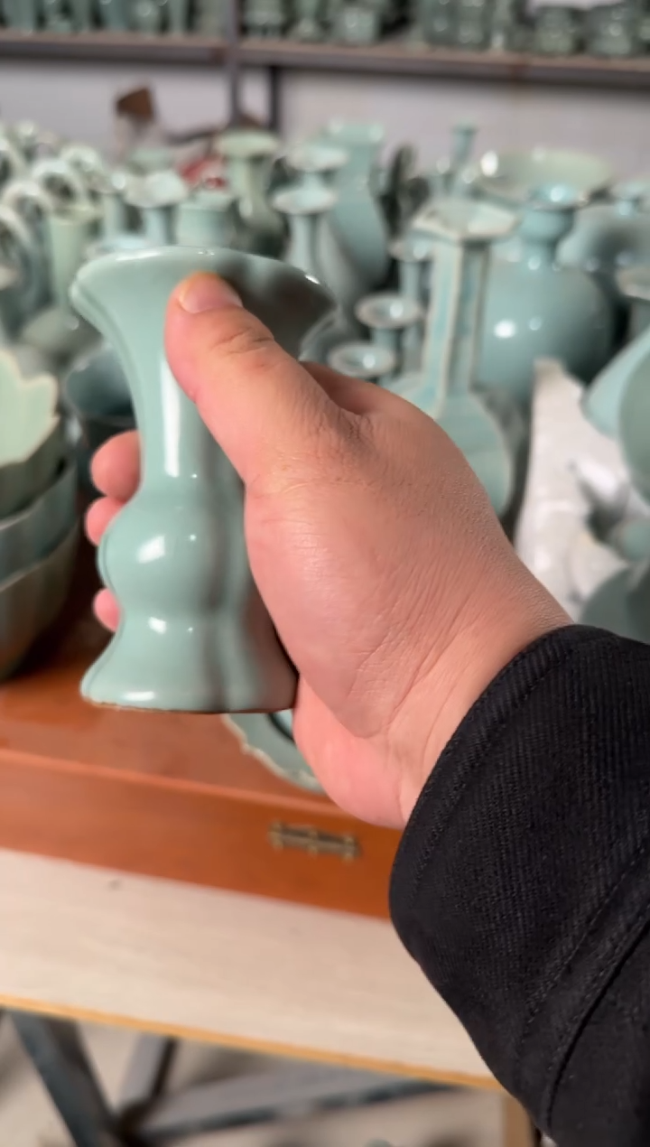 汝瓷平顶山汝瓷产品   花觚